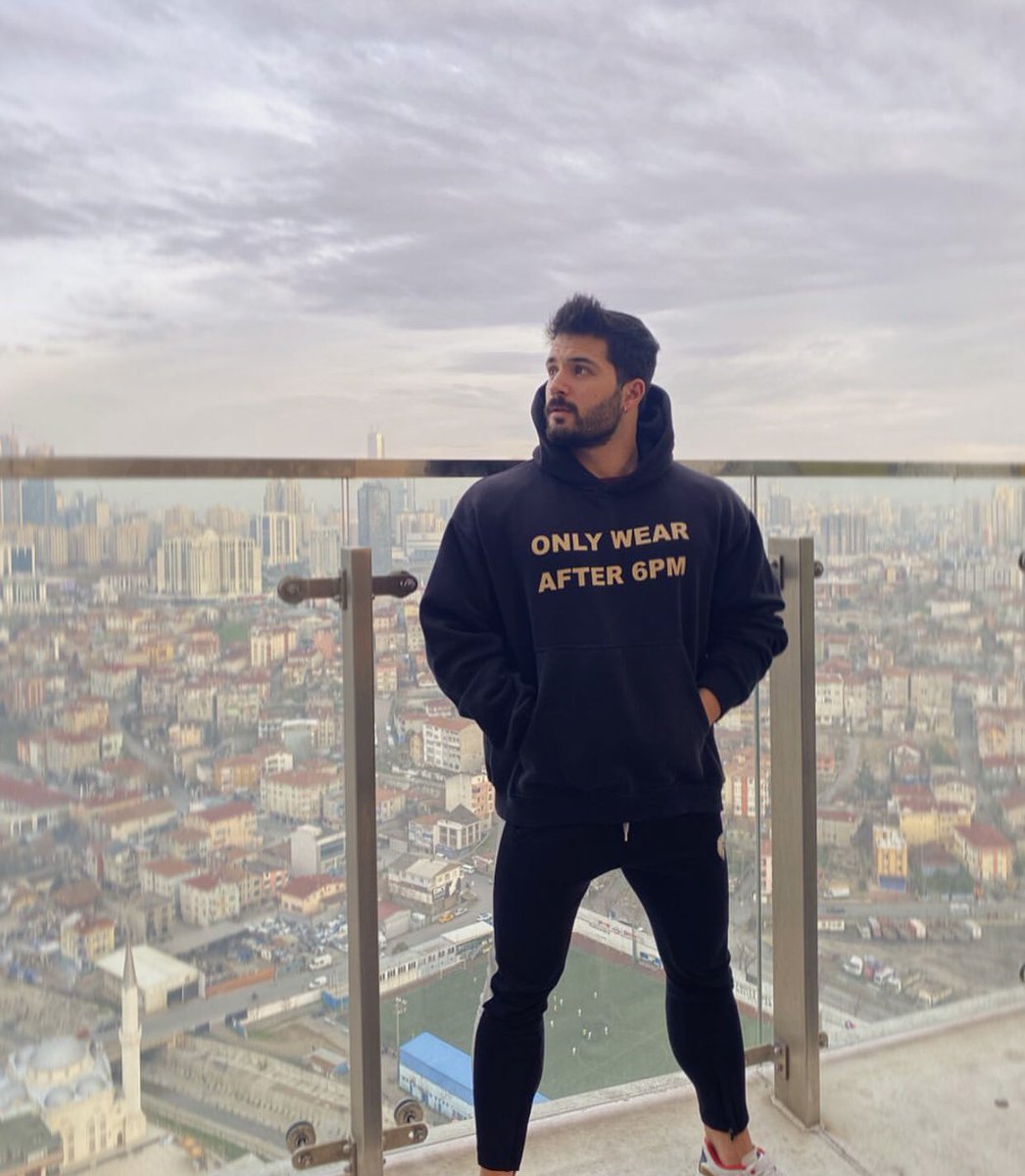 #zeytinburnugay #bakırköygay #güngörengay #bayrampaşagay #igaziosmanpaşagay 183 83 26 aktifim. Kendine güvenen pasifler irtibat kurabilir 0535 203 80 76