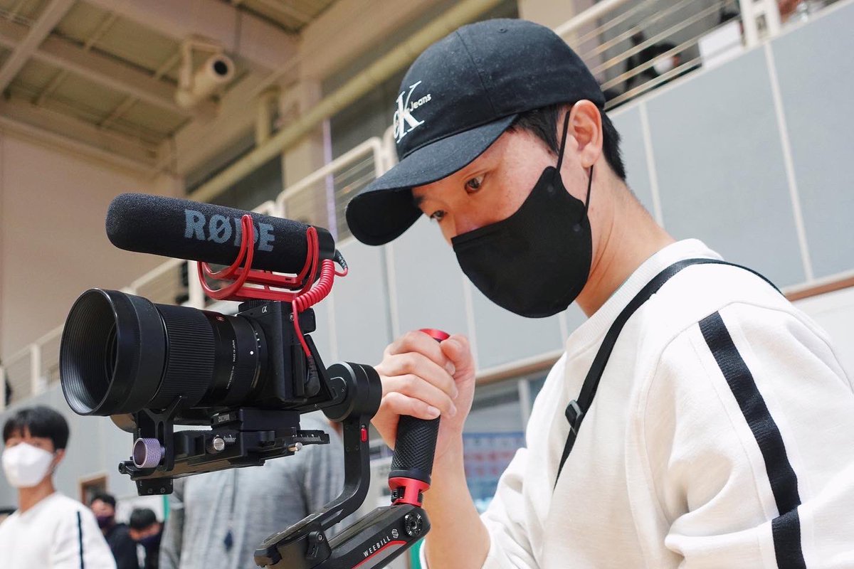 NU_HALO's tweet photo. 촬영하러 다녀왔어요!
언더아머 5X5 농구 토너먼트 https://t.co/WRHXLn4m4Q