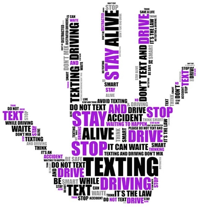 Research shows that after using your mobile phone whilst driving, it can take 30 seconds to regain full attention during which time your driving is still impaired #CheshireFire🚒 

Watch the video to see the devastation using a phone whilst driving causes
orlo.uk/K0QK9