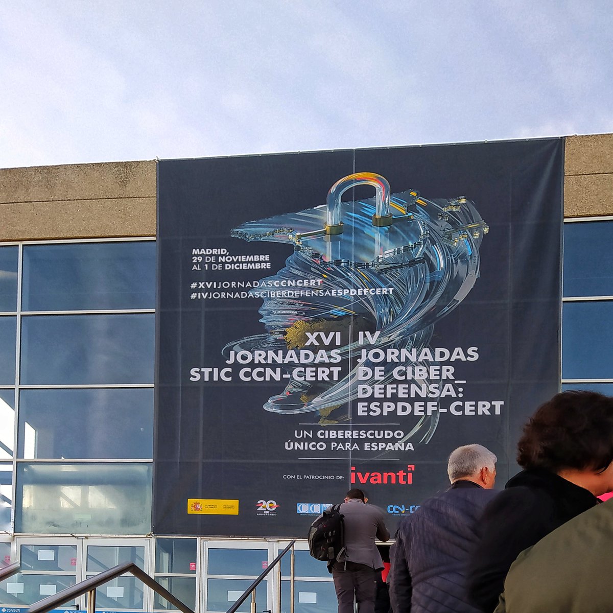 proyectoalbedo's tweet photo. #xvijornadasccncert #IVJornadasCiberdefensaESPDEFCERT #ENS #ciberseguridad #ciberdefensa https://t.co/E6an4x36Eu