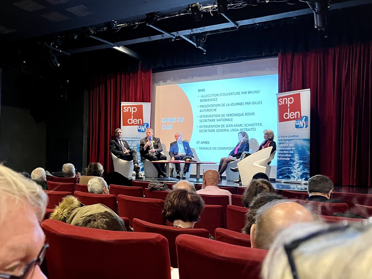 1ère Conférence Nationale Annuelle des Retraités du <a href="/snpden/">SNPDEN-UNSA</a> 
Ouverture de la journée par <a href="/BrunoBobkiewicz/">BOBKIEWICZ</a>, avec Gilles Auteroche, Véronique Rosay (Secrétaires Nationaux) et Françoise Alard-Dolques. 
Ttes les acad. de France et d'Outre-Mer représentées pour échanger et travailler.