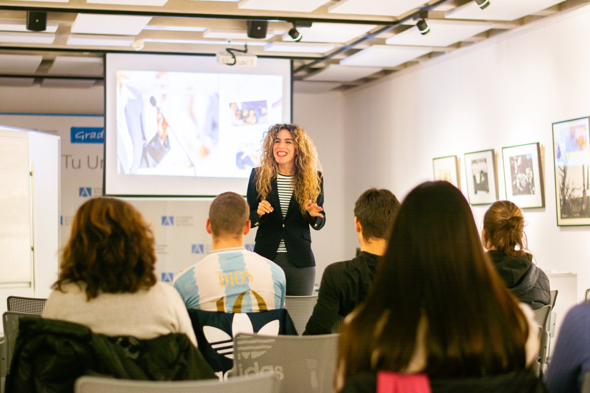 📣Finaliza la sexta edición del Curso de Formación en Fundamentos del Debate, preámbulo que da paso a la Liga Universitaria que se disputará hoy👏👏👏
Link a la noticia➡️ une.at/14i
#UNEATLANTICO #CursoFormación #VILigaDebate