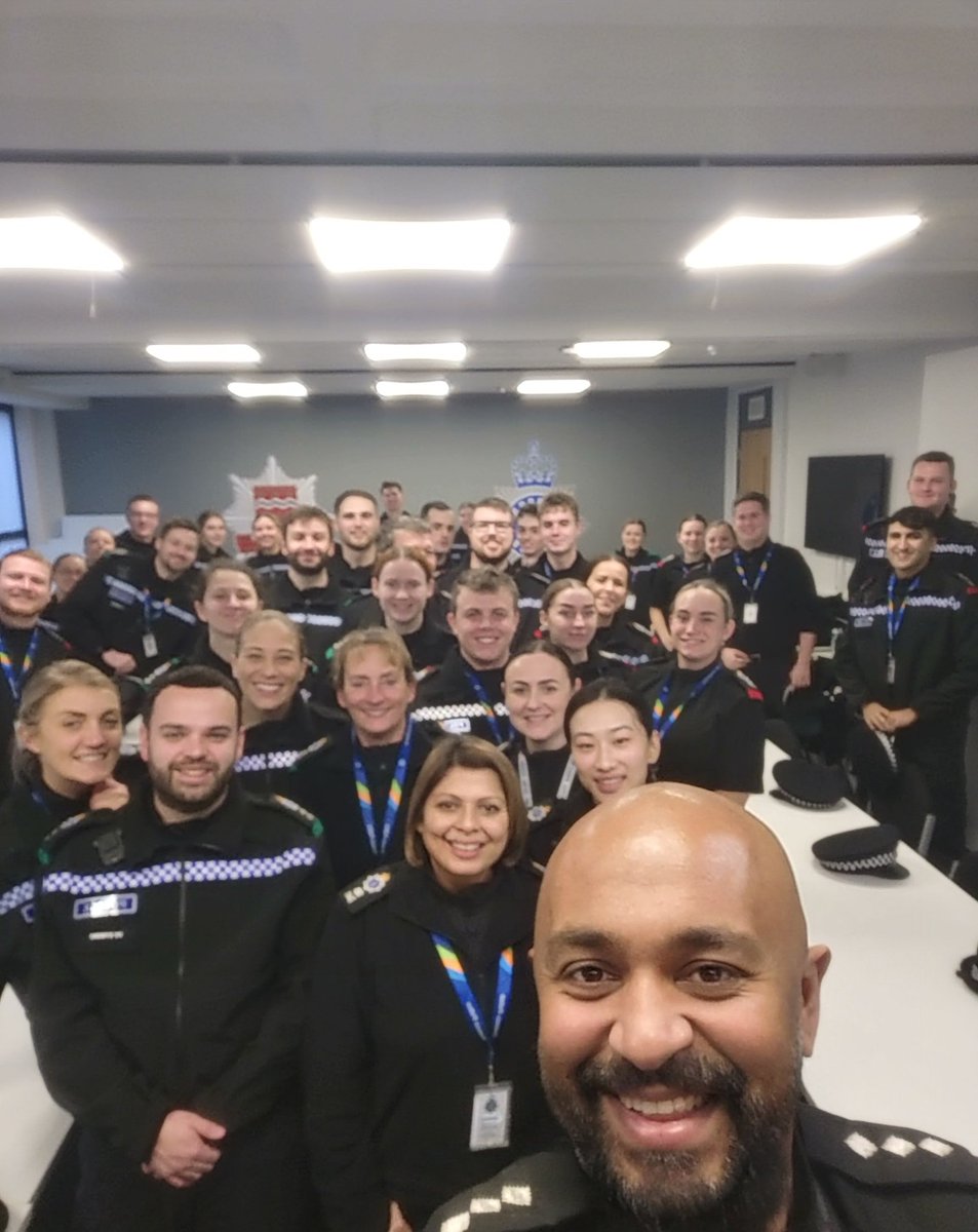 Chief Inspector J Mendis-Gunasekera tweet media