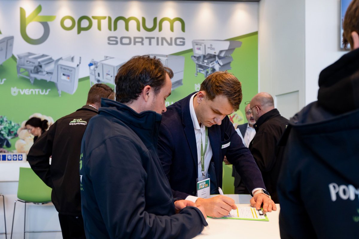 Interpom tweet media