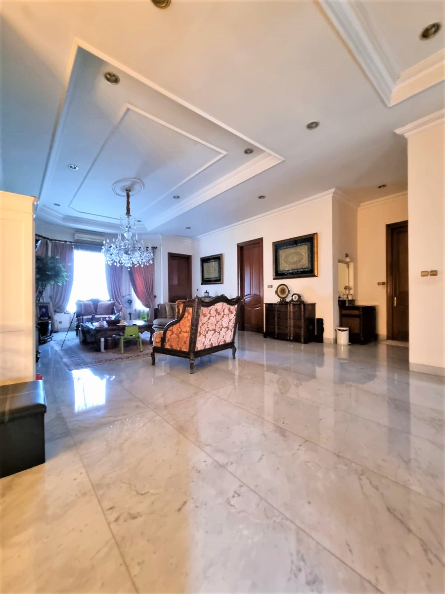 gudangsproperty's tweet photo. #RumahDijual Mewah ada Kolam Renang Siap Huni di   JAKSEL

Spesifikasi :
LT : 711 m2 / LB : 600 m2
KT : 6+3 / KM : 6+1
Lantai : 2 Lantai
Listrik : 33.000 Watt
Hadap : Selatan
Sertifikat : SHM
Harga : Rp. 50 M
Cara Bayar : Cash / KPR

#EmpuSendok https://t.co/SdyevFftJQ