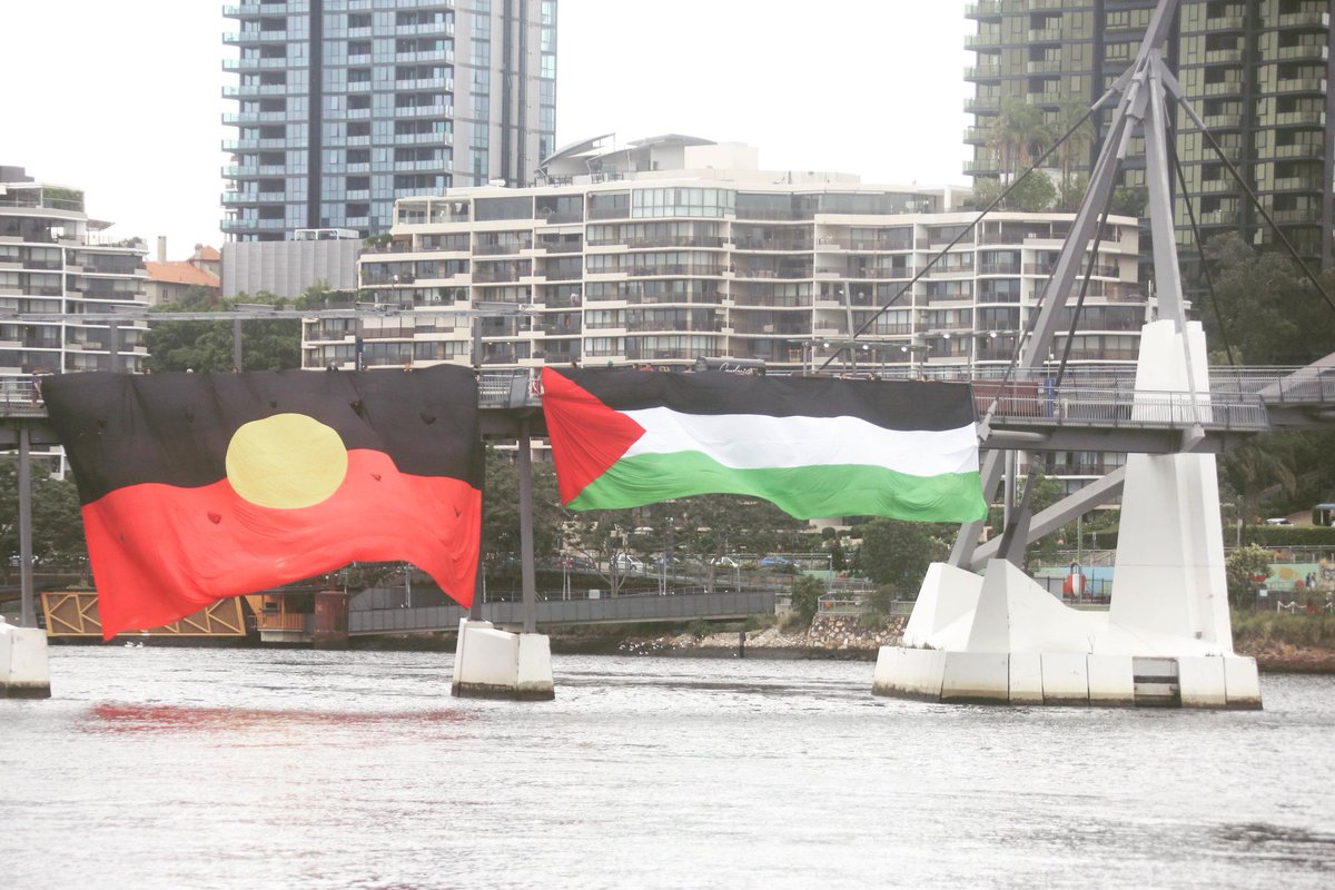 From the river to the sea / Always was always will be

Black-Palestinian solidarity on full display in Meanjin/Brisbane today, the international day of solidarity with the Palestinian people

Organised by Justice for Palestine Meanjin and Warriors of the Aboriginal Resistance