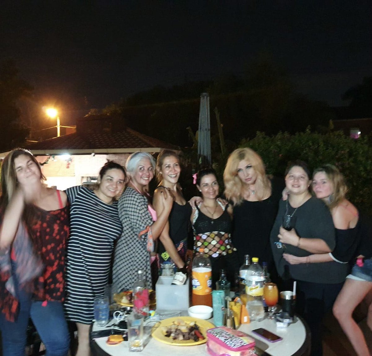 Van a Estar Mejor tweet media