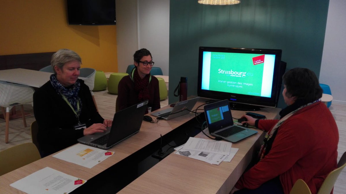 #Eputz #sobriete #numérique 
♻️Aujourd'hui les <a href="/ArchivesStras/">Archives Strasbourg</a> sont mobilisées auprès des agents de la Ville de <a href="/strasbourg/">Strasbourg.eu</a> pour les sensibiliser aux bonnes pratiques documentaires !

👉 une permanence à retrouver à l'espace Tipi pour les agents intéressés !