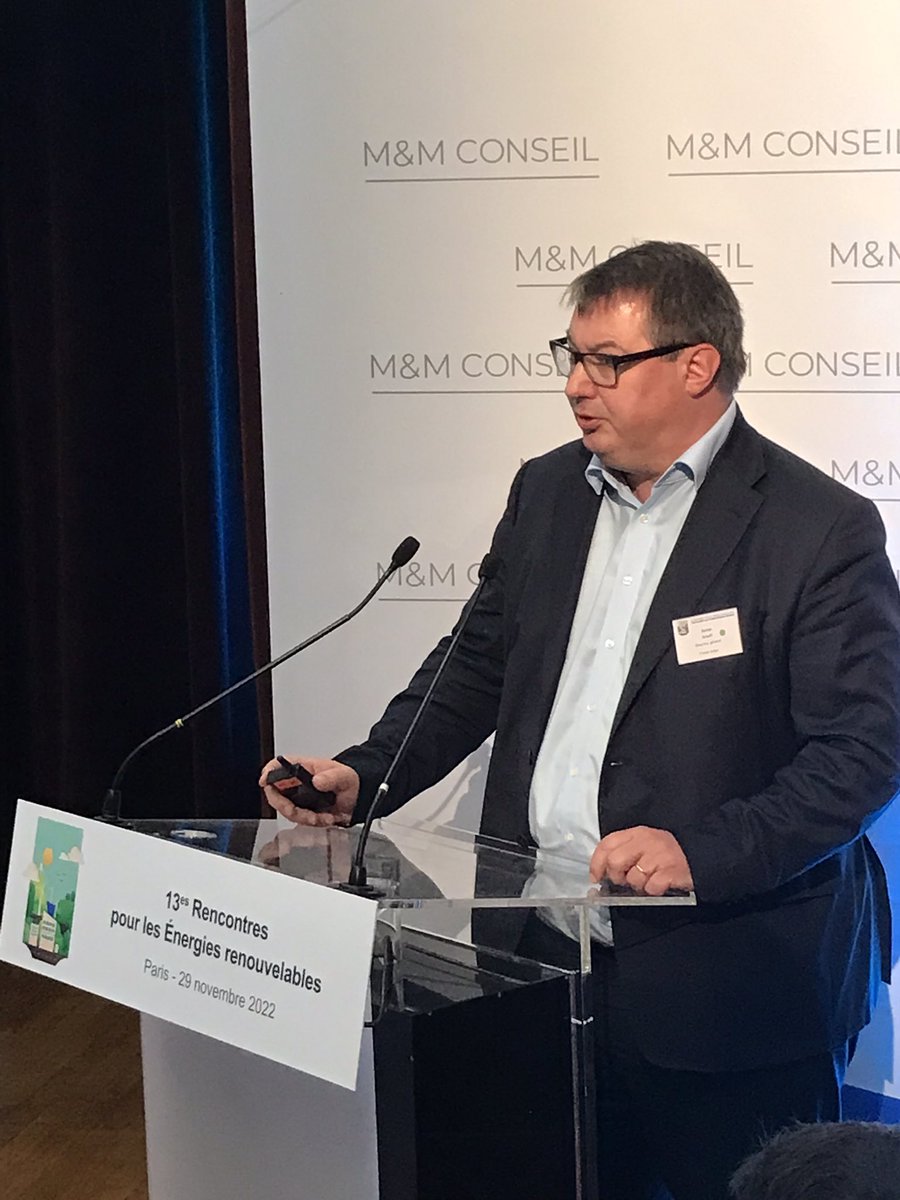 Gildas_Cotten's tweet photo. Xavier Astolfi DG de @Cristal_Union présente sa vision de la decarbonation #RencontresENR au niveau agricole et industriel
#Betteraves #Sucre #ED95 @bioethanol_fr https://t.co/sSVvXLq6dH