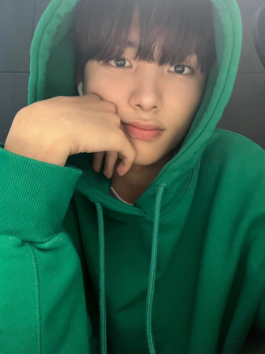 JUNSE0KS's tweet photo. 221129 – junmin weverse update ! #류준민 https://t.co/VoqBwKTnb7
