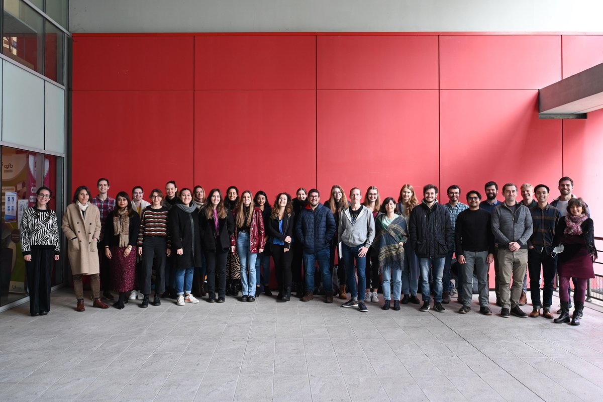 bdxneuroschool's tweet photo. 📸Group photo with all the participants of the #Cajal course on "#Neuroepigenetics : writing, reading and erasing the #epigenome"

@Cajal_Training 
@cgfbordeaux https://t.co/7RxnGGDtEV