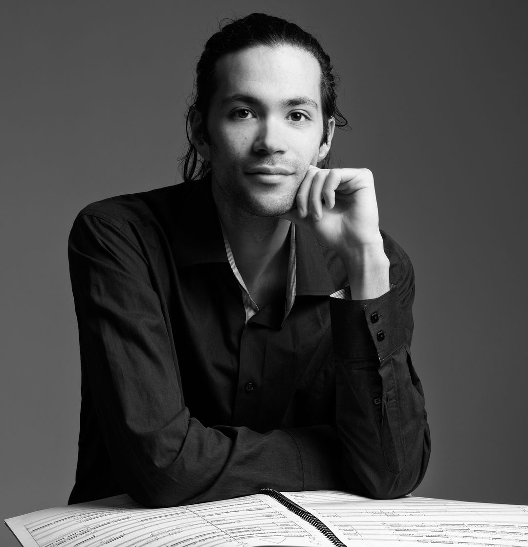 44_ensemble's tweet photo. Le 3/12 pour son "Pierrot" à Avignon, l'Ensemble 44 sera dirigé par le talentueux Léo Margue (Ensemble Intercontemporain, 2e2m...)
Réservez vos places !
👉 https://t.co/fKtngPDObB
#Avignon #musique #creation #art #benoitXII #danse #direction #leomargue #fabienhyon #chefdorchestre https://t.co/arvMqO4Ljj