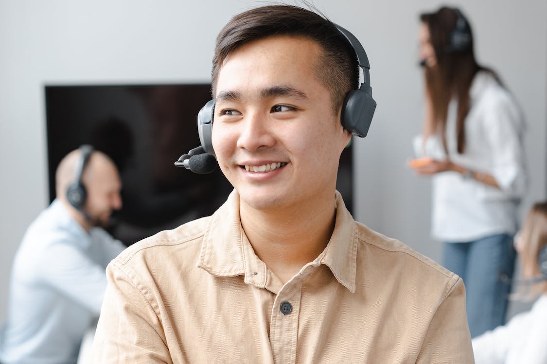 We provide a comprehensive range of services, including broadband cloud VoIP and PBX solutions. 
bit.ly/3b9XyFr