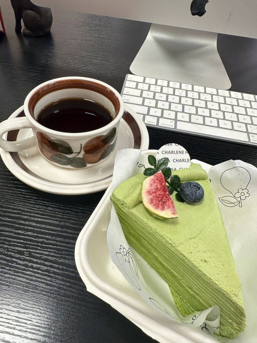 tracilane95's tweet photo. Breakfast ☕️🫐 https://t.co/CcgDu4E78V