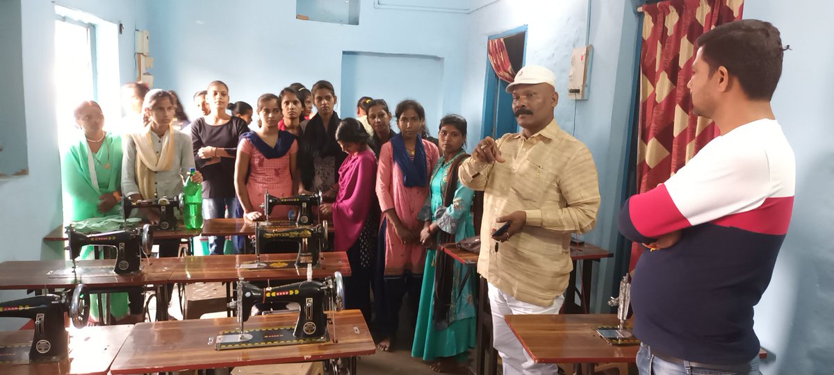 dossseva's tweet photo. @SandeepPoundrik Sir very nice, members of Shree Nariyari Women's Association  also waiting for your kind support. https://t.co/PwR9darS6e