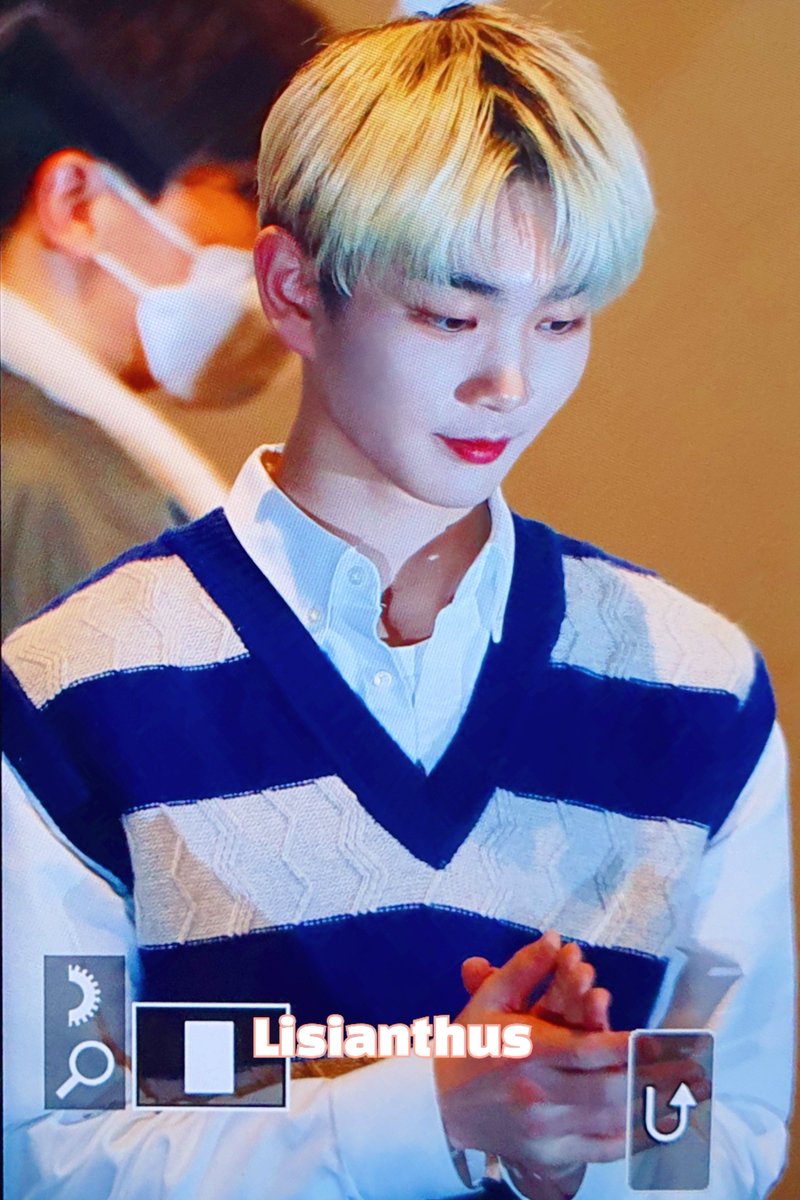 LISIANTHUS0725's tweet photo. 221129

오늘 창욱이 잘생겼다.

#DRIPPIN #드리핀
#주창욱 #JOOCHANGUK
#주창욱보고있나
@drippin https://t.co/JO0ziIHGgr