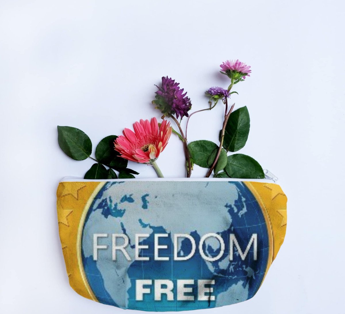 YBL_pau12's tweet photo. @THE_FREE_COIN @MEXC_Global #FREECOINARMY #FreedomCoin_DeFi #BEP20 #Binance #Crypto https://t.co/9Ruw41KVWb