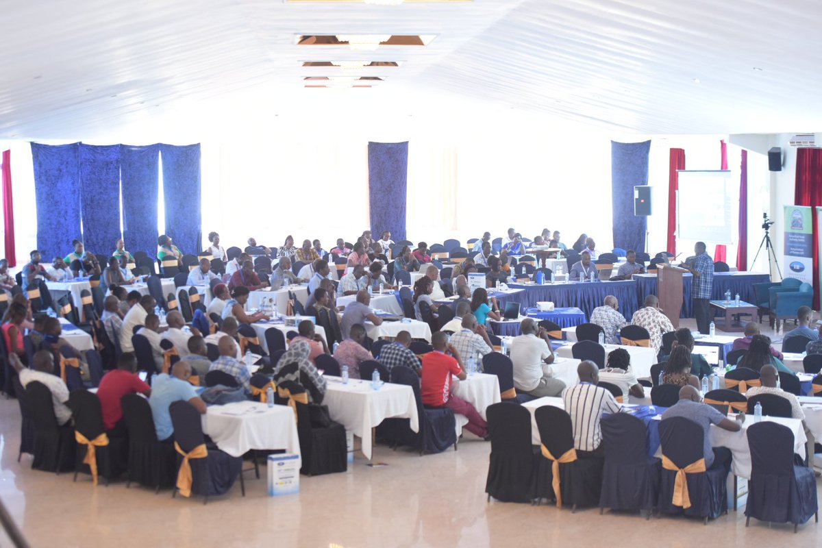 PLANNINGKe's tweet photo. Day 2 of the #APC2022 
Biodiversity and Ecosystems Manangement 

#biodiversity 
#planning https://t.co/w1wZJJMaLk