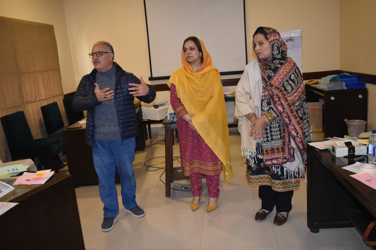 AqalJica's tweet photo. Mr Asif Kasi, PC KP welcomed participants as Team @AqalJica trained 15 #NFBE #mastertrainers for 5 days on textual materials of Package A&B. Trg constituted relevant approaches, methodologies & assessment techniques on Urdu, Math & English by Ms Fareed, Ms Tariq & Ms Shah. https://t.co/6R7TSwso7y