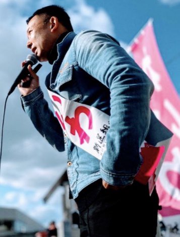 NiMg5v's tweet image. 山本太郎さんが東京でお喋り会
山本太郎「ひきこもりの人は鬱になったら卒業アルバムを開いて楽しかった学生生活を思い出して下さい」
#れいわ新選組