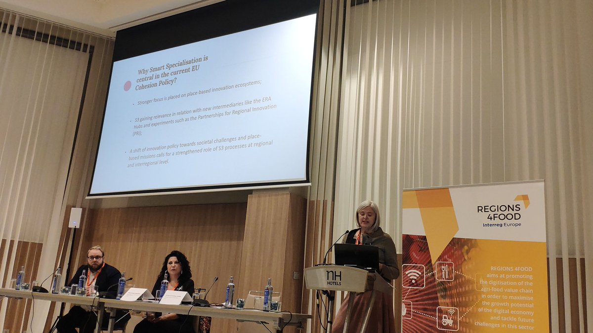 📣 Today we are glad to participate at the #FinalConference of <a href="/Regions4F/">Regions4Food</a> <a href="/interregeurope/">Interreg Europe</a>. 🗣️<a href="/ceciliaganan/">cecilia gañán</a> sets up the scene highlighting the central role of #s3 for EU #cohesionpolicy