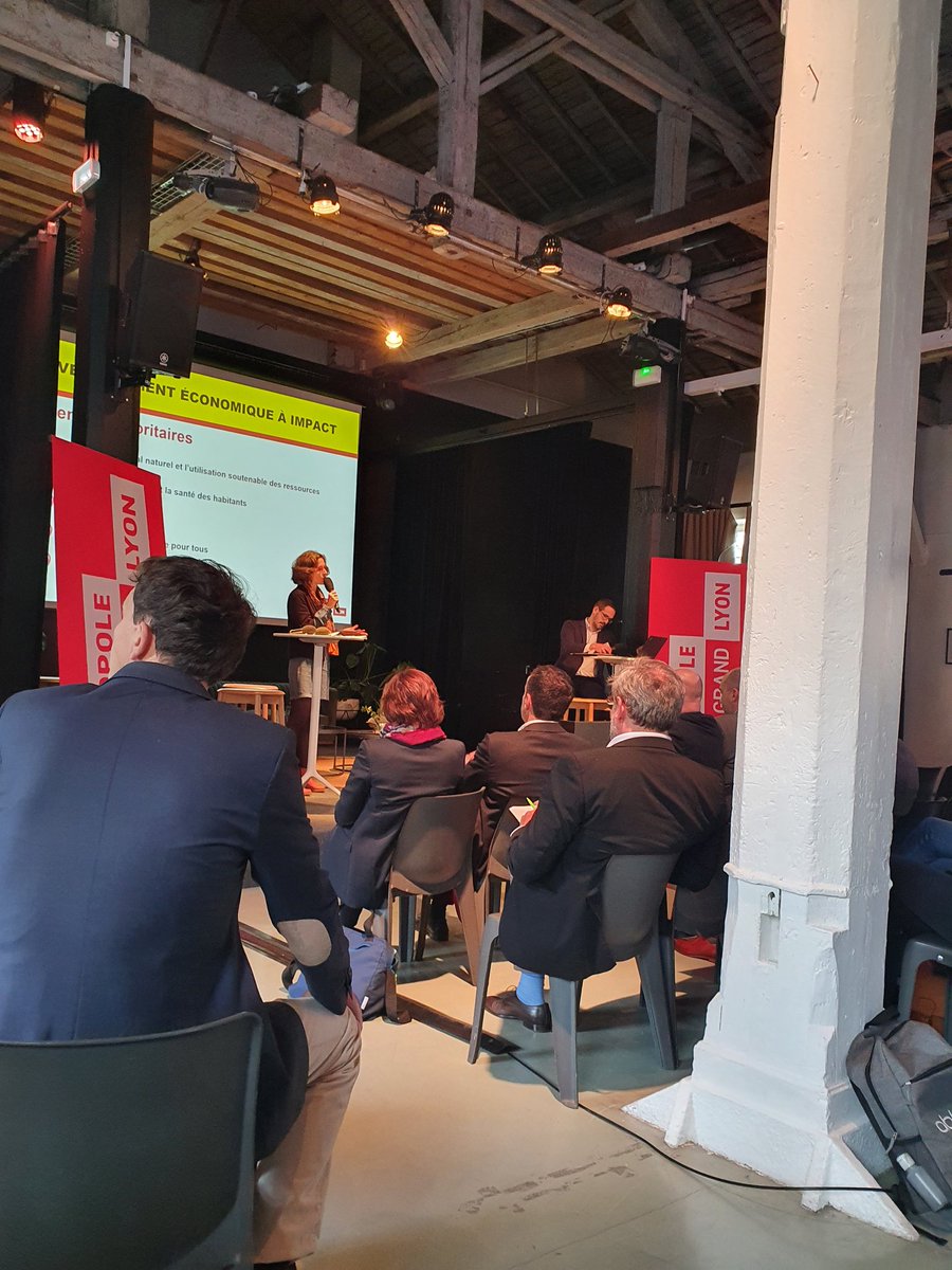 Public Factory tweet media