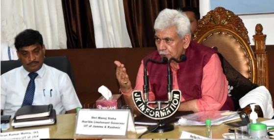 30 IAS Officers among more than 100 Officers deployed for 2nd phase of " My Town My Pride" in J&amp;K 
#jammukashmir

crosstownnews.in/post/83904/30-…