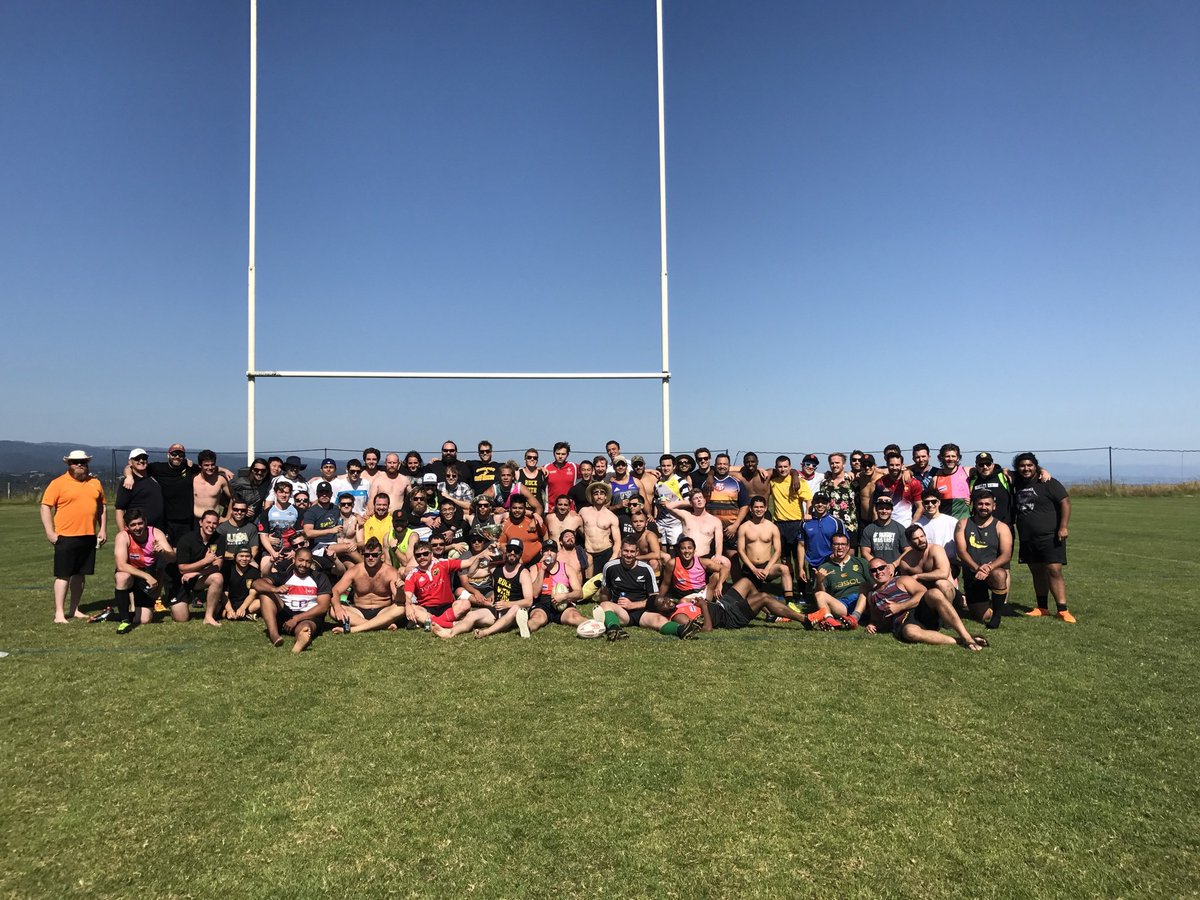 MensSlugRugby's tweet photo. Attention future Slugs!!! This Wednesday, Nov 30th is the deadline to apply for admission to @ucsc! Come join us at the most beautiful of the UCs and play your rugby on the most spectacular pitch in the great state of California! Get those apps in!!!!! https://t.co/nVzSI14gJ1