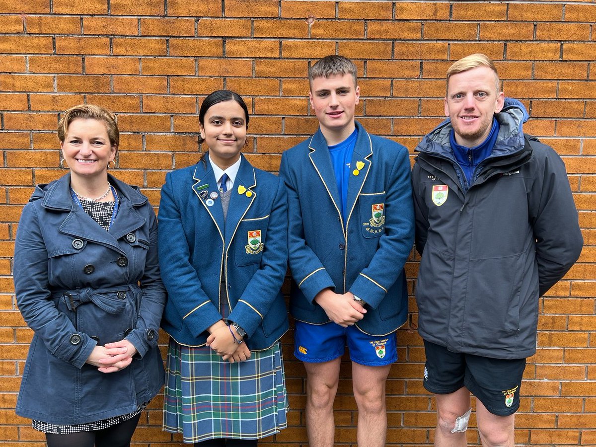 HSofG's tweet photo. ☺️ Earlier in the Autumn Term, Moore House helped to raise the fantastic sum of £3,490 for @RebRocksCHAS during their fundraising week.

Click below to read how Moore House Captains, Divyakshi and Toby, helped put the 'fun' into 'fundraising'!

https://t.co/9l8RIrh3vm https://t.co/st1qoE6hDc