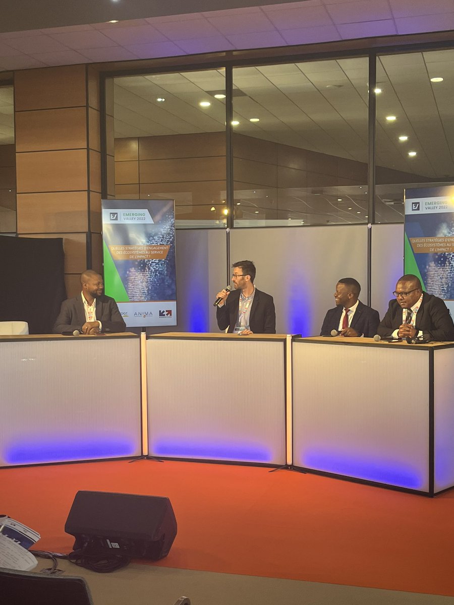 khdeijasb's tweet photo. Happy to represent 🇲🇷 and @IlabJccm alongside Mr Ismaïl Sylla at the @emergingvalley summit which has been bringing together in Marseille, digital and impact innovation players for the past 6 years to co-build a new digital alliance between Europe and Africa. https://t.co/vd1sTHJccG