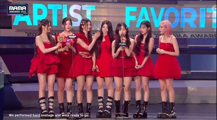 justnmixx's tweet photo. #NMIXX won 'Favorite New Artist' at the 2022 MAMA AWARDS 🏆

Congratulations girls I'm so proud of you @NMIXX_official 😭❤️ https://t.co/c48rzGOals
