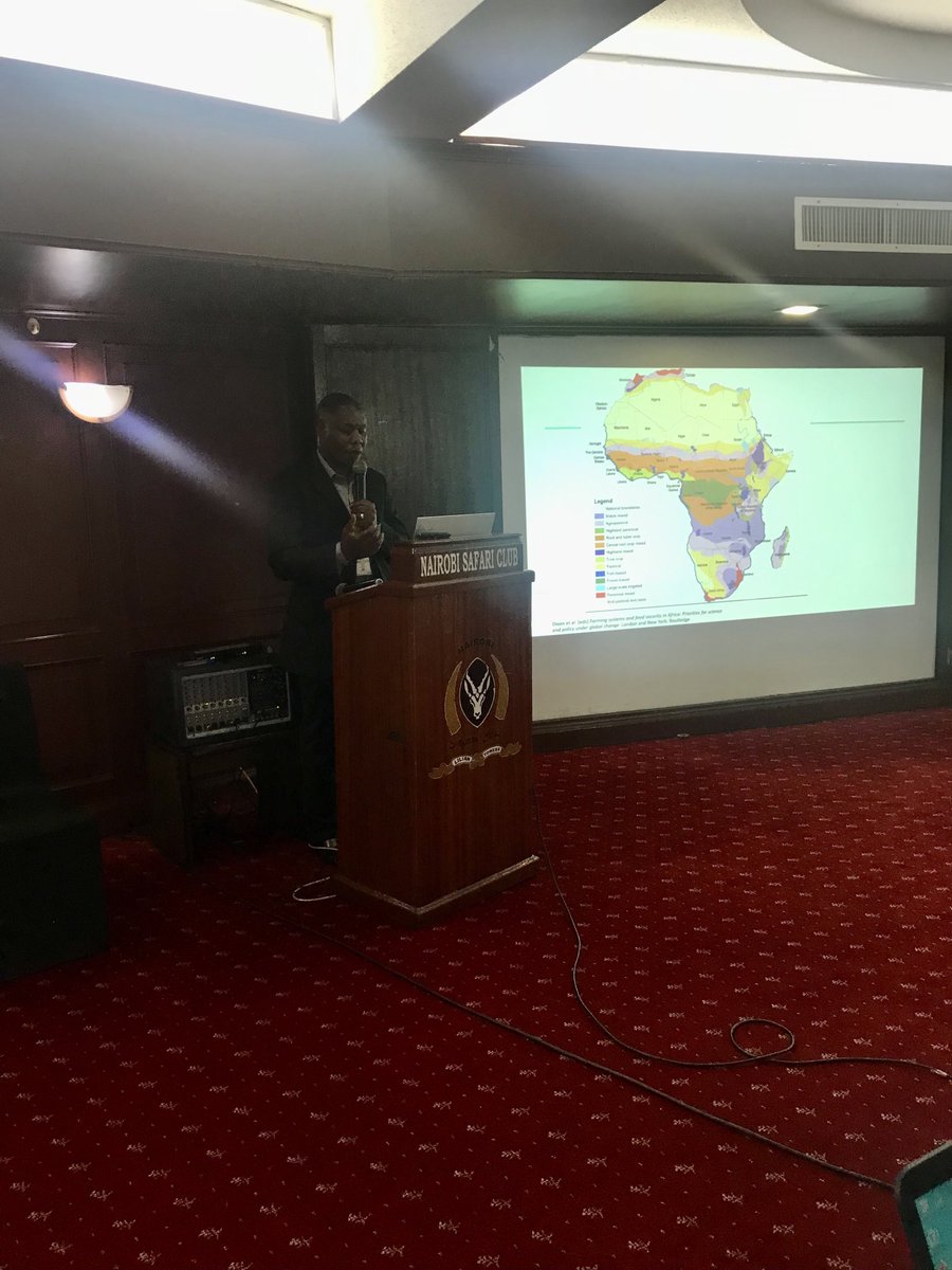 NASAC_AFRICA's tweet photo. Dr. Philip Osano of @SEIresearch presentation on changes in agriculture and ecological drought… #amasa2022 https://t.co/BeBilTpJl4