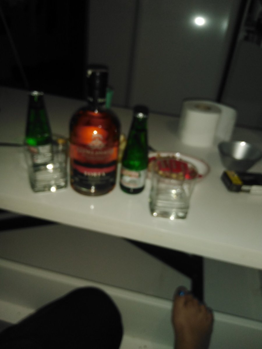asu60147720's tweet photo. #izmit #derince #gölcük elit beyler arasın https://t.co/pXbNrQv5zI