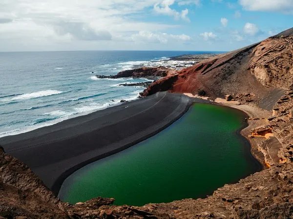 FloMakeMyTrip's tweet photo. [NOUVEL ARTICLE]
4 jours pour visiter l'île de Lanzarote.
#Espagne #voyage #trip #vacances
https://t.co/VnRh0CNjso https://t.co/jZ6iBdw30j