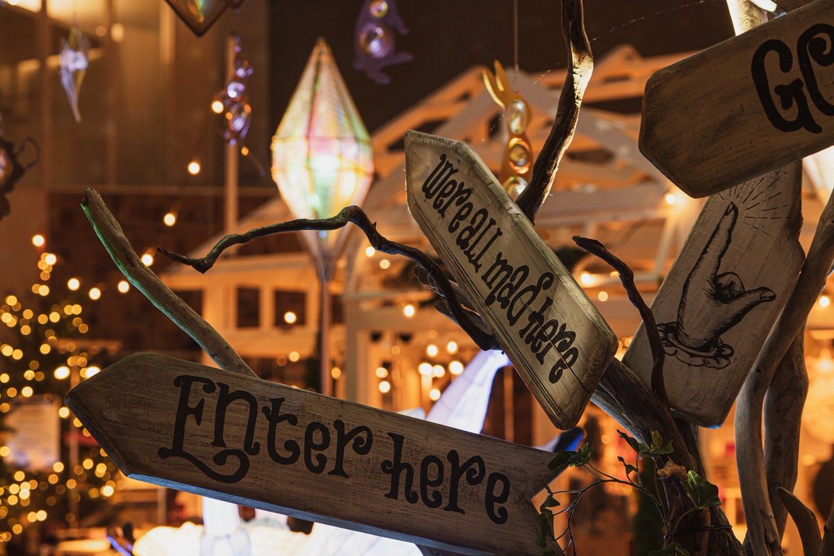 絶賛開催中！今年のクリスマスもうめだ阪急のイルミネーションショーでどうでしょう？！
お近くにお越しの際は是非！12/25まで