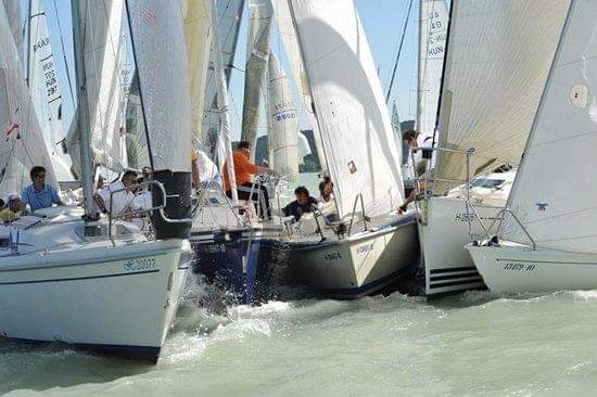 FairleadSailing's tweet image. Sailing Jam! Or shall we call it a draw?

#sailing #sailinglife #sailingfun #sailingjam
