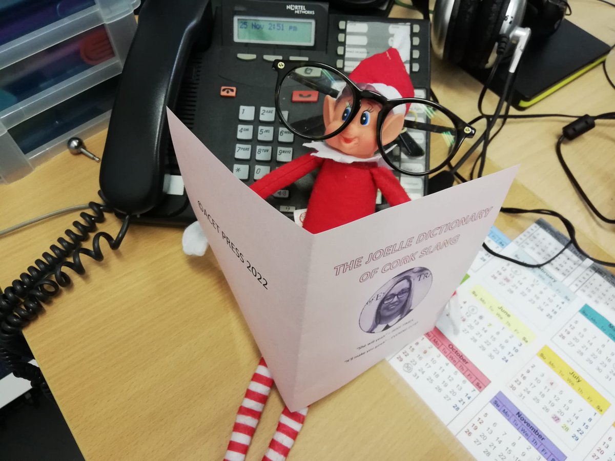 ACETCorkIreland's tweet photo. Buddy the elf, studying 'The Joelle Dictionary of Cork Slang', boi!!! 😝
#buddytheelf #elfontheshelf #acetelf #Christmas #happychristmas #christmasincork #acetcorkirl #iloveacet #christmasbanter🎄 #corkslang https://t.co/EOWG4n83ID