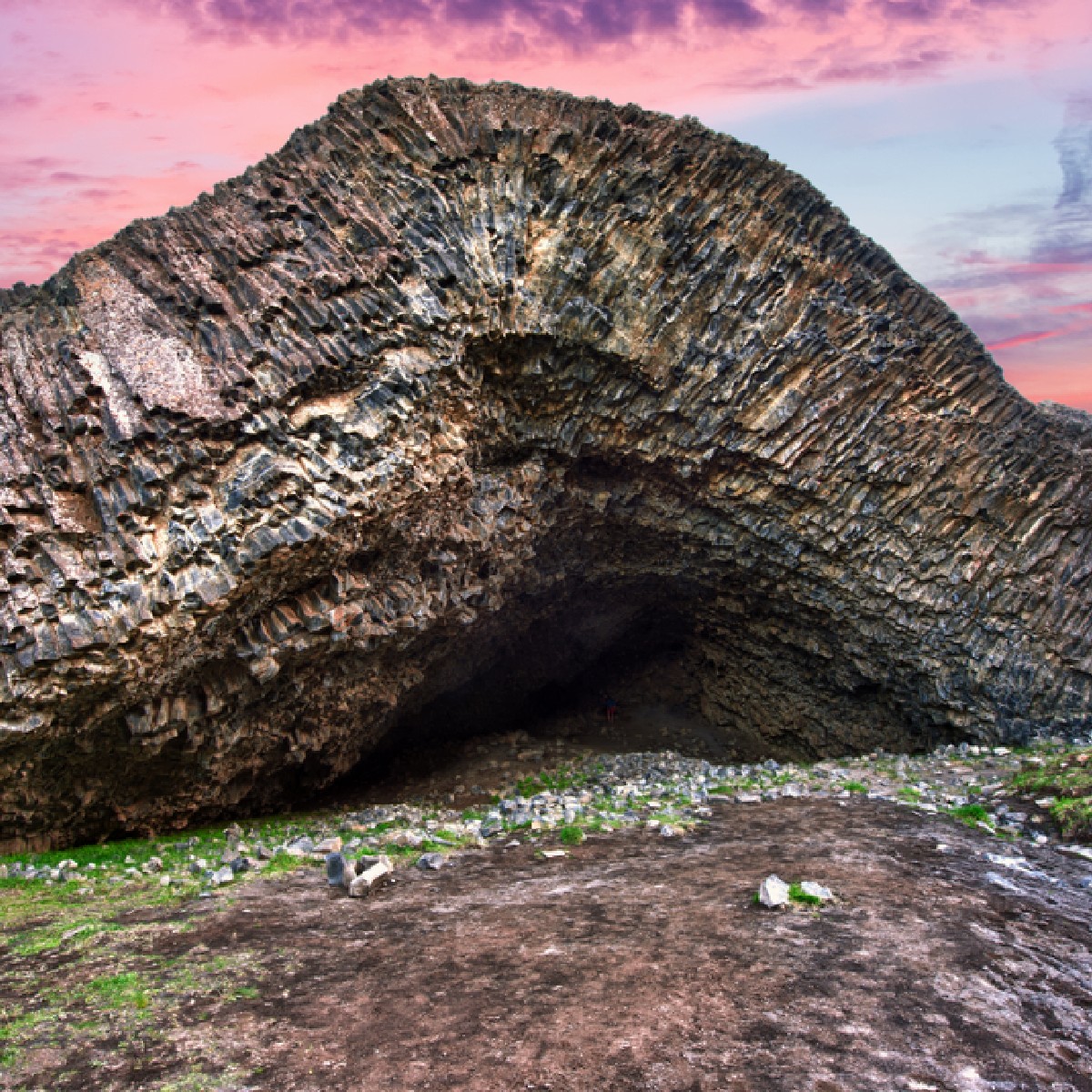 A literal translation of Hljóðklettar means “echo rocks.” The place is best known for its unique columnar formation. This beautiful sight is a must-see on your road trip through the North of Iceland!