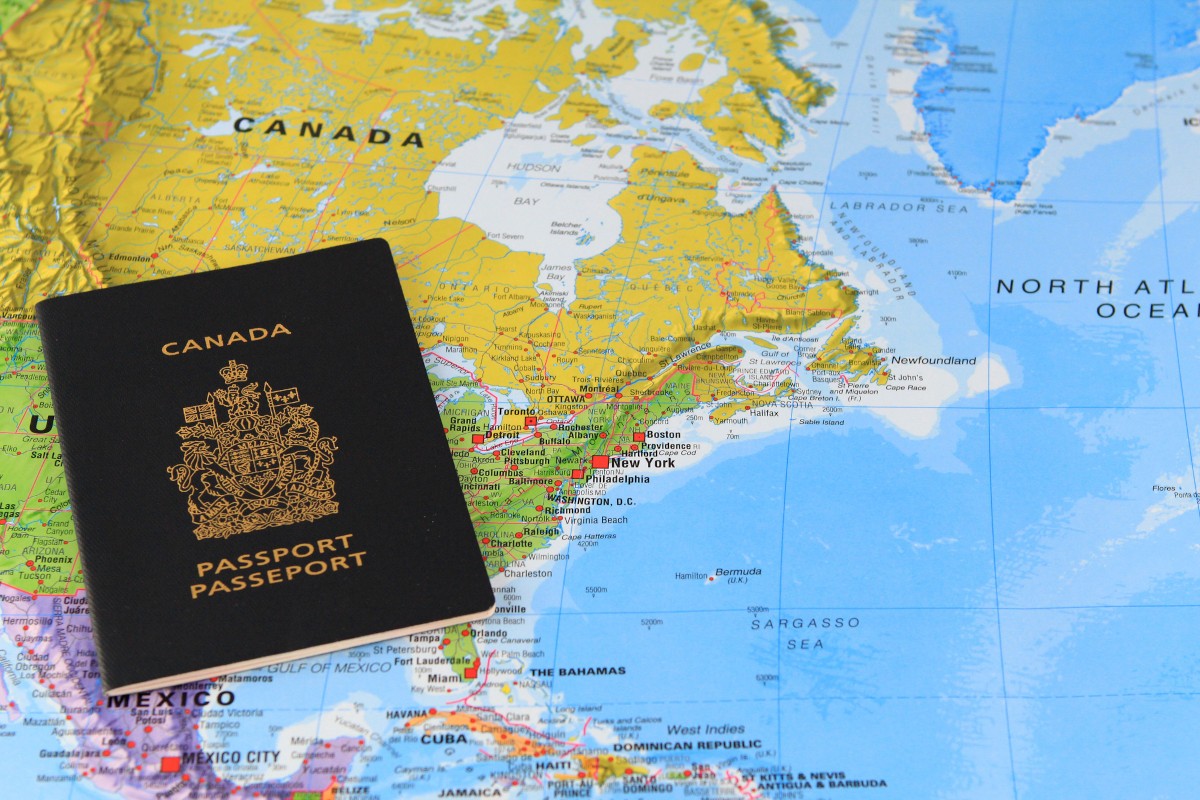 #canada #photodepasseport #photodidentité #photo5x7
Est-ce que vous avez besoin de renouveler votre #passeportcanadien ou bien d’obtenir tout un nouveau #passeport ? Avec l’application, vous devrez présenter 2 photos d'identité pour le passeport canadien.
fr.visafoto.com/canada/photo-d…