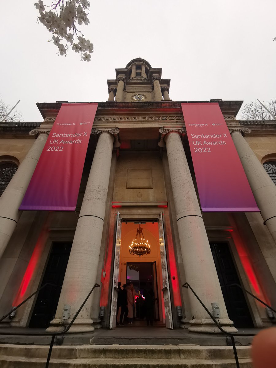 I'm here to support the finalists at the <a href="/SantanderX/">Santander X</a> #SXUK2022 competition!

So delighted to have made it to the semi finals yesterday.

Good luck!

<a href="/Insurinapp/">Insurin</a> #London