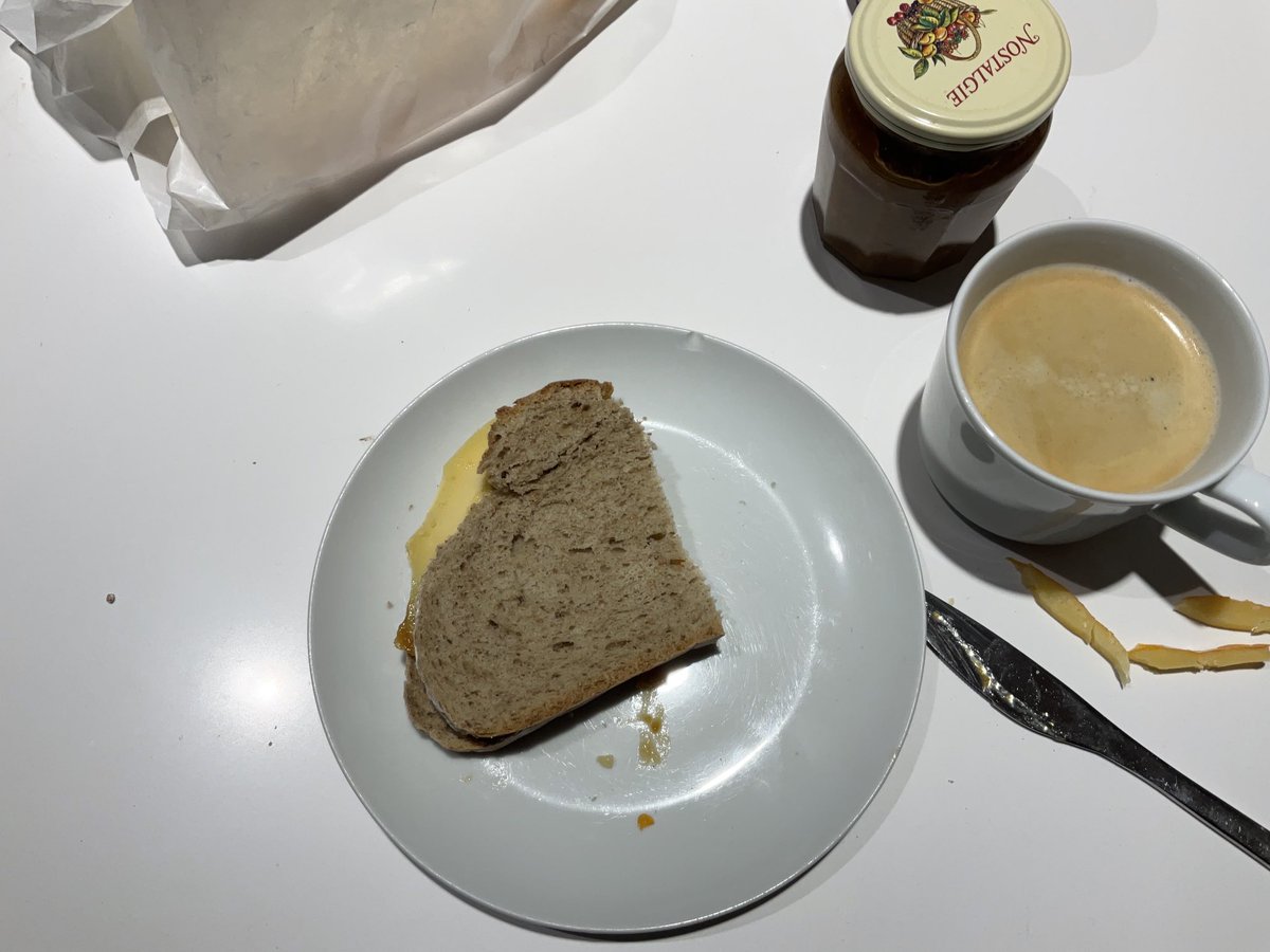 #boerenbroodnodig ! Zonder boeren (en voedingsbedrijven) geen eten! Zo simpel is het.