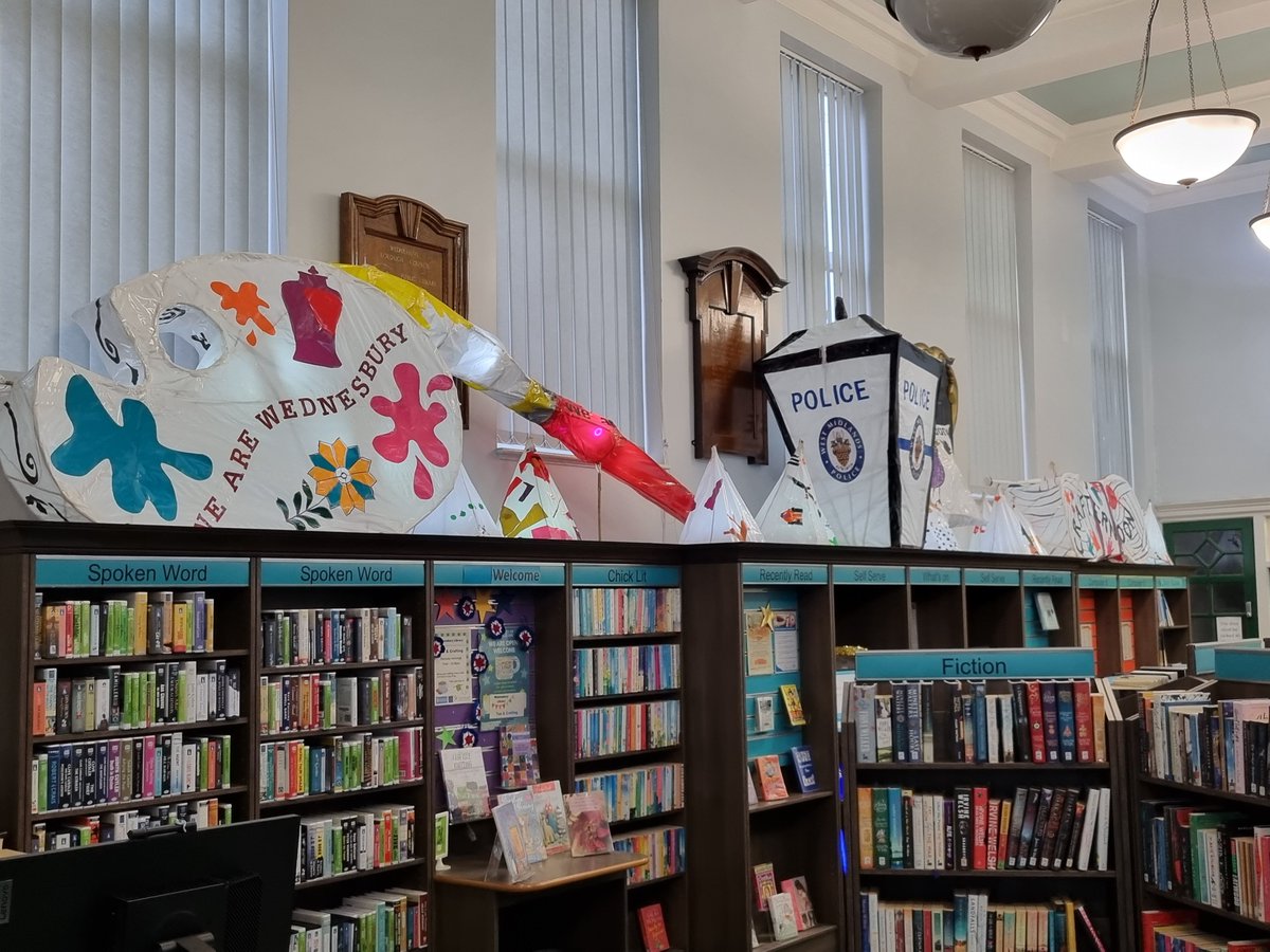 Wednesbury Library is now displaying the lanterns from the light switch parade. Feel free to pop in to see them, you'll be welcomed with a warm drink and mabe some biccies!☕️🍪@sandwellcouncil @sandwelllibs