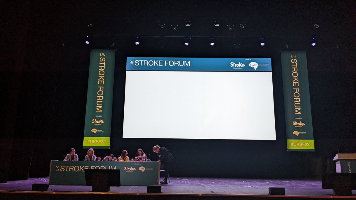 The next session at the #UKSF is Aspiring for better communication rehabilitation experiences and outcomes. Fantastic lineup of speakers  @MadelineCruice @KatieMonnelly @Katie_Chadd @LesleyScobbie Claire Mitchell & Louisa Burton