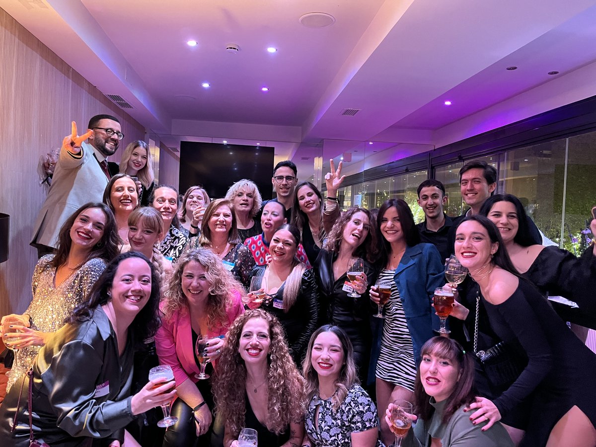 El pasado sábado 26 de noviembre, celebramos nuestra cena de navidad en Madrid🎄✨🥳 Una velada muy agradable para conocernos más fuera de la oficina y celebrar juntos nuestro recorrido en Accom 🥂

Muchas gracias a todos por venir y disfrutar otro año más junto a nosotros 👏🏼