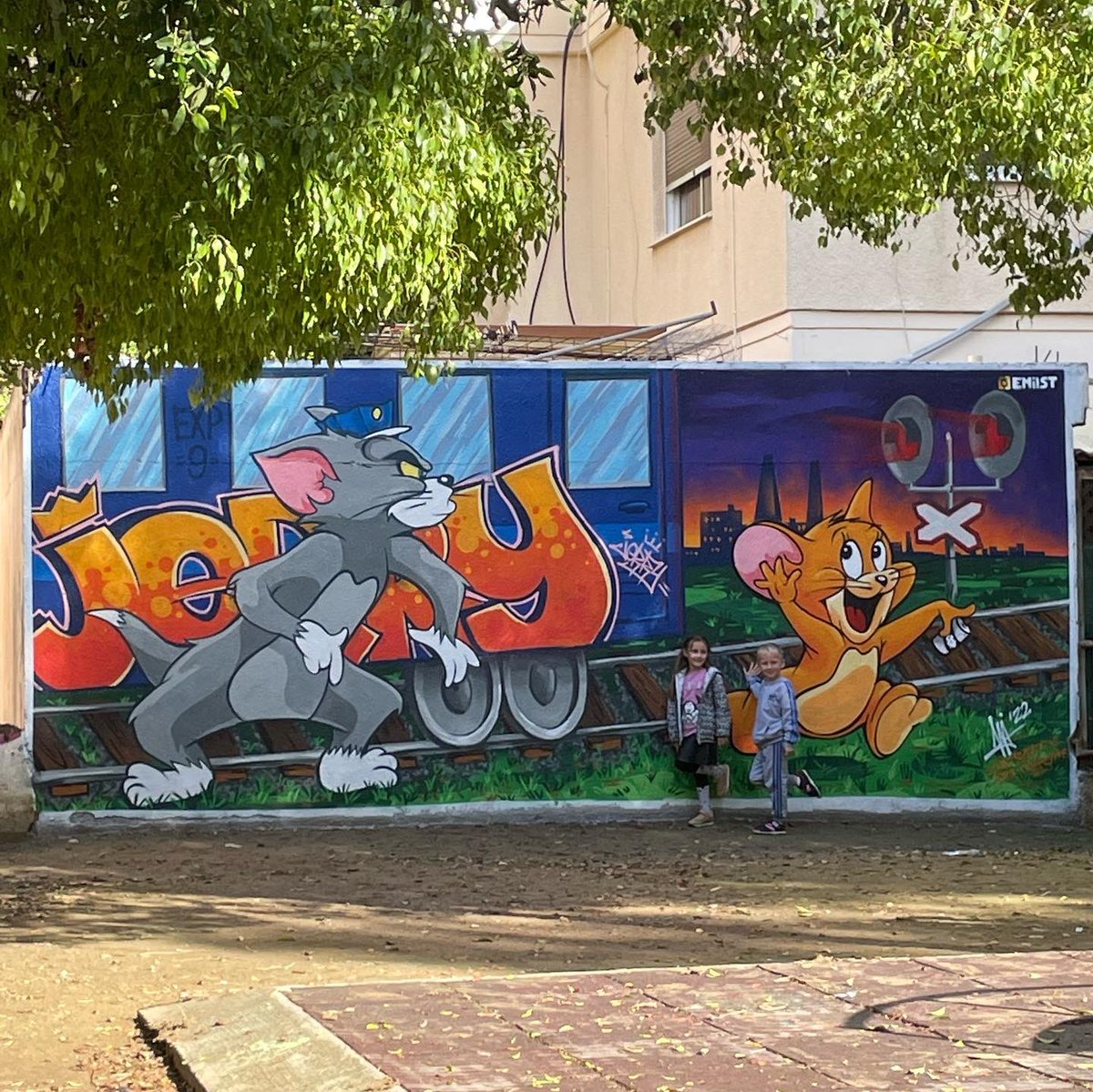 elmio163's tweet photo. 24.11.22 Work on the painting of the playground near Debenhams olympia. 

#elmio163 #graffiticyprus #graffiti #graffity #graffart #graffitiporn #graffitiartist #streetart #portrait #tomandjerry #metrogoldwynmayer https://t.co/EfiAnYSivp