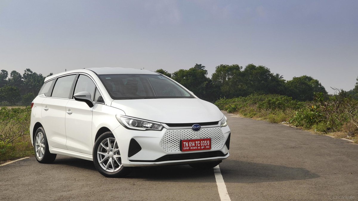 CarWale's tweet photo. Currently offering the #e6 #MPV and the #Atto3 #EV #SUV in the country, #BYD India has signed an MoU with #KotakMahindraPrime to provide tailor-made financing solutions to its dealers and customers. https://t.co/m0gb2jbq5l
#CWNews #BYDindia #kmpl #kotakmahindrabank #finance #mou https://t.co/fIdu6jcMT5