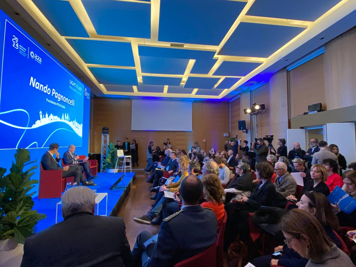 ABG_PR's tweet photo. Viene presentato oggi Light is Life. Festa delle Luci A2A, il grande evento organizzato da A2A nell’ambito delle manifestazioni in calendario per “#Bergamo #Brescia Capitale Italiana della Cultura 2023”

Ecco qualche foto del nostro team pr al lavoro e della conferenza. https://t.co/1THyT3nY9W