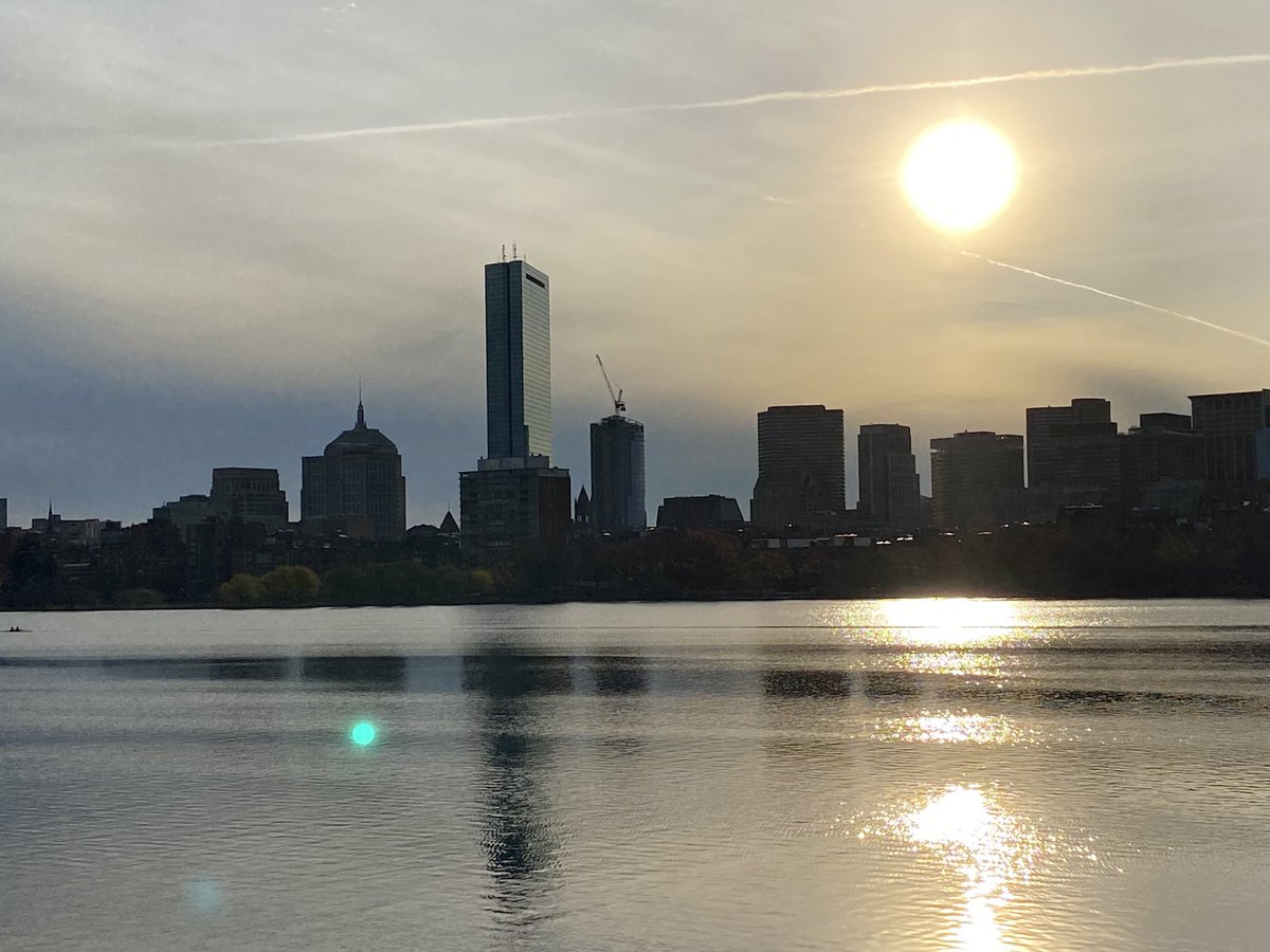 wprellier's tweet photo. Beautiful Boston city 😍😍@Materials_MRS, @INC_CNRS @CRISMAT_CNRS https://t.co/cjnVFGoQqy