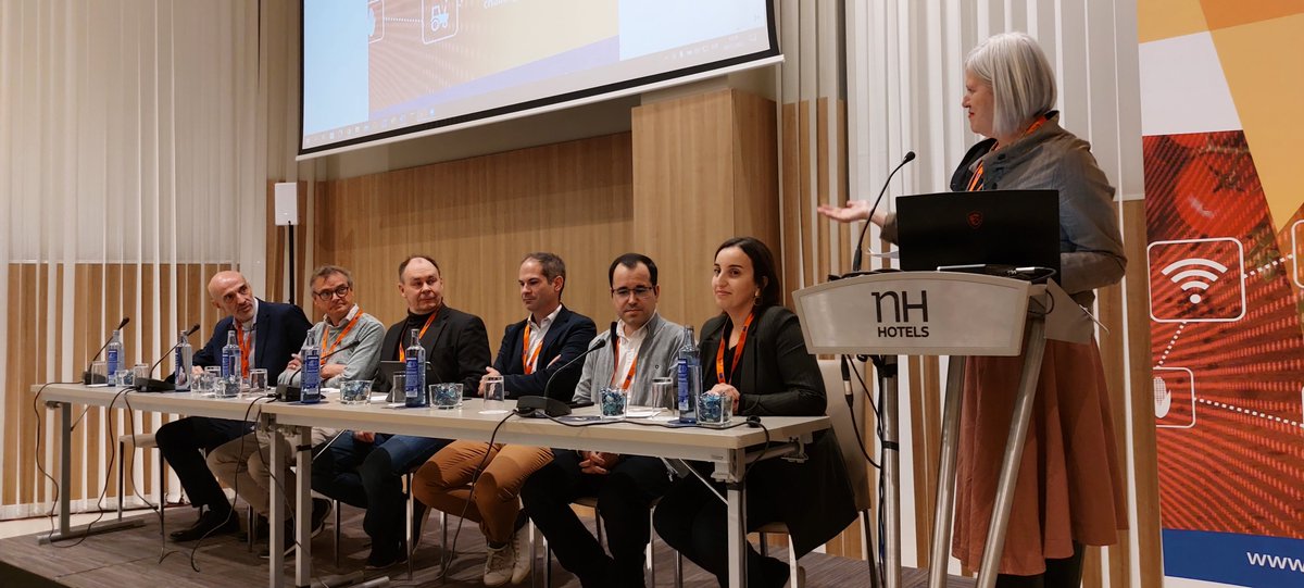 The interactive session coordinated by <a href="/ceciliaganan/">cecilia gañán</a> has just started. Partners and stakeholders will talk and discuss about the best practice identified in the project.

#BuildingFutureTogether #R4F