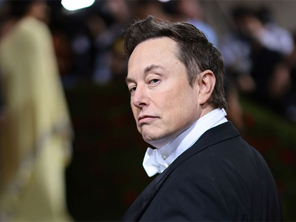ani_digital's tweet photo. Twitter to up its character limit from 280 to 1,000

Read @ANI Story | https://t.co/zlz5Et3mL9
#Twitter #ElonMusk https://t.co/7KxcxeOJW8
